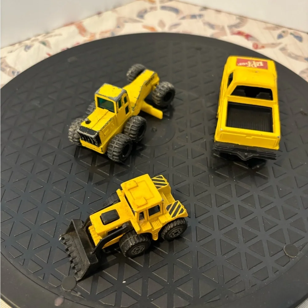 Vintage Trucks Earth Movers Matchbox Tonka TootsieToy Die Cast